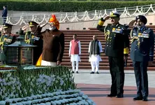 PM Modi pays tribute to fallen heroes on Republic Day at National War Memorial