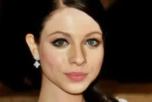 ‘Gossip Girl’ star Michelle Trachtenberg dies at 39