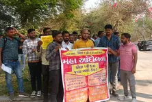 Six police inspectors LCB police fleet detain 15 protesting TET TAT candidates