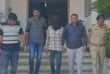 Aslali police solve robbery case, recover entire loot and arrest accused