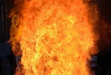 MP: Five LPG cylinders burst during blaze in Gwalior thread factory; two firemen hurt in op