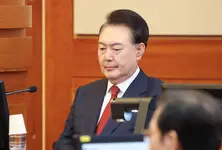 South Korea: Ex-President Yoon set to leave official residence