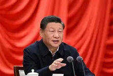 Xi Jinping seeks stronger trade ties with Vietnam amid US tariff tensions