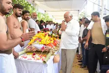 Gujarat CM attends last rites of Pahalgam terror attack victims