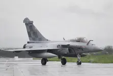 India to ink ₹63,000 cr deal with France for 26 Rafale marine jets