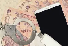 ₹2.8 lakh cash stolen from Ahmedabad businessman’s parked scooter