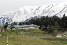48 resorts and tourist sites shut in J&K after Pahalgam terror attack