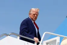 Trump threatens Iran oil sanctions after next round of indirect talks postponed