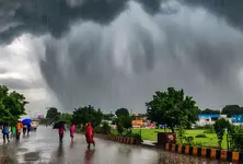 Monsoon likely to arrive early in Gujarat by June 10, heavy rains expected this year