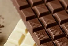 High blood pressure? Dark chocolate, tea may help, says study