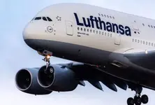 Lufthansa flight flies for 10 mins without pilot in Spain, probe initiated