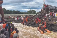Pune bridge collapse: Four dead, 51 injured; Maha govt announces rs 5 lakh compensation to kin of deceased