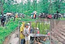 Gujarat’s tribal village awaits basic necessities Villagers carry body 2 km on washed roads for final rites