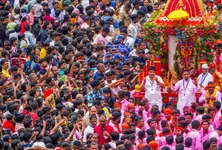 148th Jagannath Rathyatra rolls through Ahmedabad amid minor hiccups