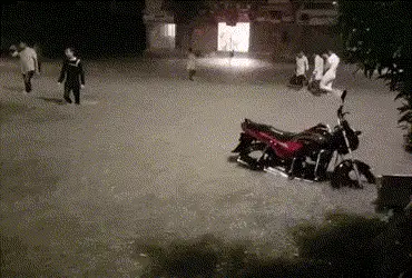 Nikol, Odhav roads flooded with 2 feet water in just 1 inch of rainfall