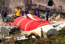 AI171 crash report: Engines shut down after shift in fuel control switches; one pilot said he ‘didn’t do it’