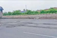 ₹13 cr toll tax collected daily in Gujarat, yet roads remain patchy, pothole-ridden