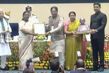 Swachh Survekshan 2024 25 Ahmedabad awarded Cleanest Big City of India