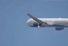 Delta Boeing 767 makes emergency landing in LA after engine fire mid-air