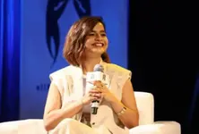 Mentalist Suhani Shah wins ‘Oscar for magicians’; know about her Ahmedabad connection