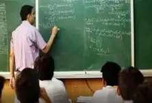 Gujarat Govt withdraws decision to rehire retired teachers amid statewide protests