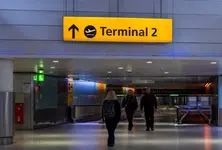 UK air traffic glitch triggers mass disruptions, over 100 flights cancelled