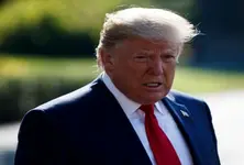 Trump signs order requiring universities to disclose admissions data by race