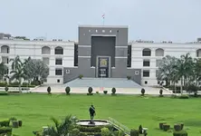 Guj HC orders insurance compensation  upto ₹8 cr  to farmers for crop damage in 2017-18