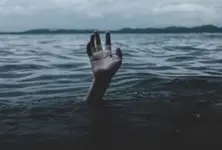 Tragedy at Sabarmati Riverfront: Mother jumps in river with toddler, both die