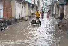 Mumbai reels under torrential rain for 4th day, waterlogging brings city to a halt