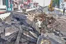 Three years after closure demolition of Hatkeshwar Bridge finally commence