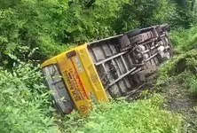 Over dozen children injured as school bus carrying 40 falls into gorge in U'khand's Haldwani