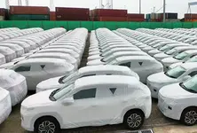 India’s passenger vehicle sales cross 10-lakh mark in Q1 FY26