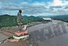 Narmada dam on verge of overflowing, water level reaches 136 metres, dam 91% full