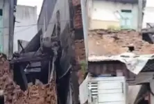 4 houses collapse in Ahmedabad due to heavy rain, 5 Injured in separate incidents