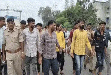 Mob attack at Godhra Police Station: Police parade the arrested