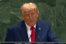 White House seeks probe after Trump’s escalator gets stuck during his UN visit