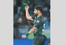 Asia Cup: Pakistan edge Bangladesh, set up title clash against India
