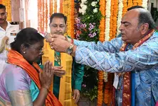 President Murmu offers prayers at Gujarat’s Dwarkadhish Temple
