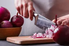 Scientists find way to prevent crying while chopping onions