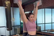 Soha Ali Khan shows how to combine your pre- Diwali spring cleaning with workout