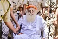 Gujarat HC grants 6-month interim bail to Asaram on medical grounds in 2013 case