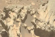 NASA spots unusual iron-nickel rock on Mars, possibly a meteorite