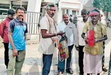 Family holds ritual at Chhotaudepur hospital to retrieve soul of man