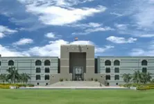 Govt staff absent for over 1 year after sanctioned leave deemed to have quit: Gujarat HC