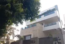 Pan masala tycoon's daughter-in-law found dead in Delhi home