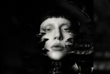 Lady Gaga changed hair colour back to black