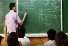 Gujarat spent over ₹2000 cr, but saw 2.4 lakh school dropouts in 2025