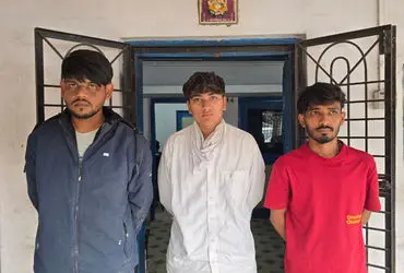 SMC busts LSD supply chain near Navsari, three held with commercial quantity of drugs
