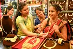 Gold prices jumps to ₹1.56 lakh to hit record high